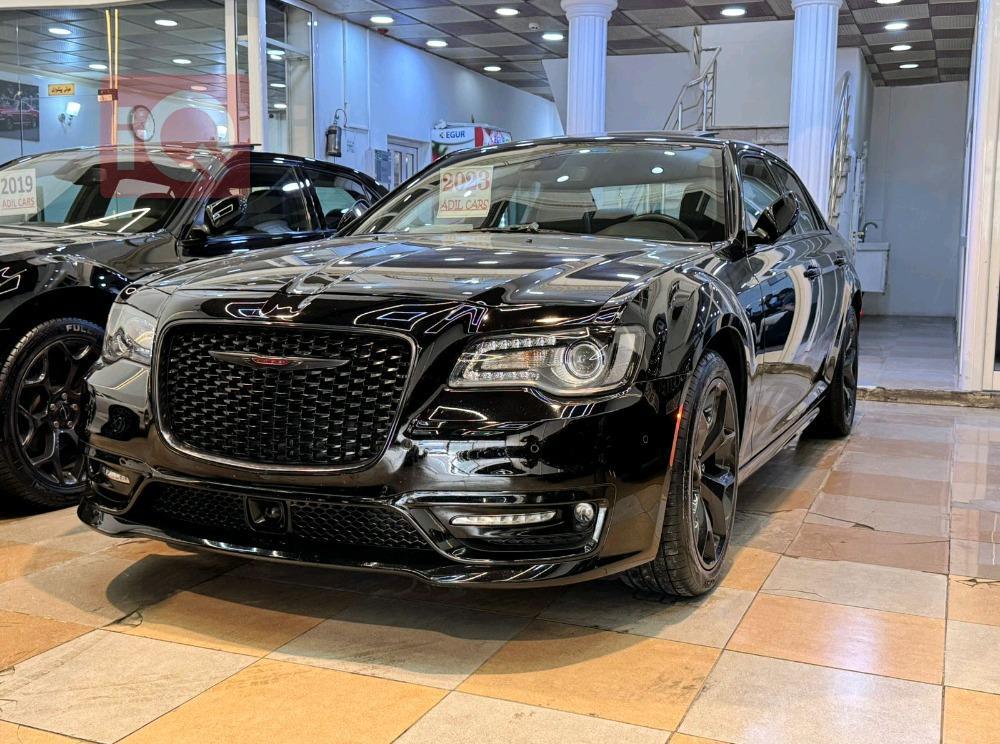 كرايسلر 300